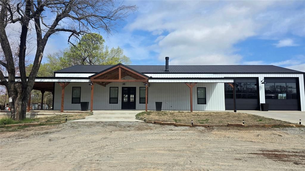 Image 45 of property listing at 418529 E 1110 Road, Eufaula, OK 74426