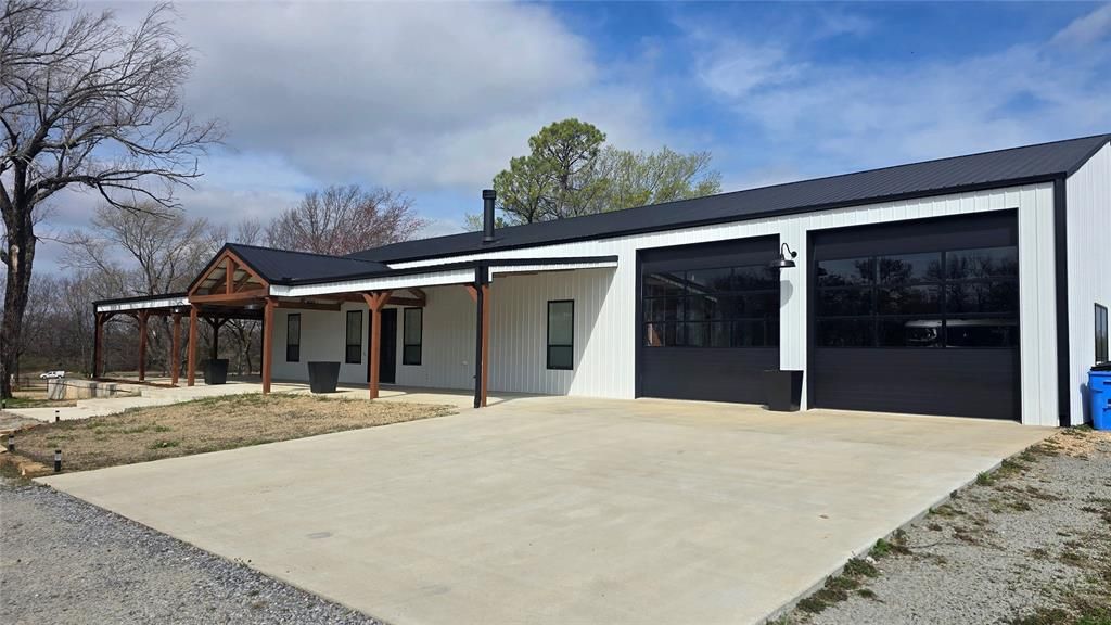 Image 46 of property listing at 418529 E 1110 Road, Eufaula, OK 74426