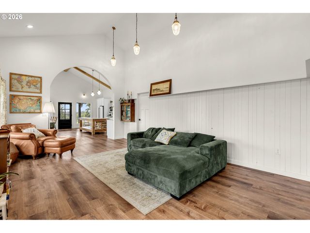 16721 Ne 222ND Ave, Brush Prairie, WA 98606
