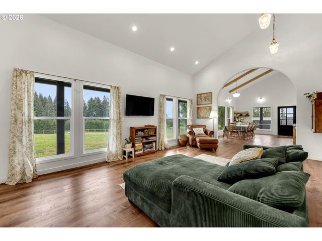 16721 Ne 222ND Ave, Brush Prairie, WA 98606