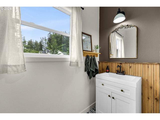 16721 Ne 222ND Ave, Brush Prairie, WA 98606