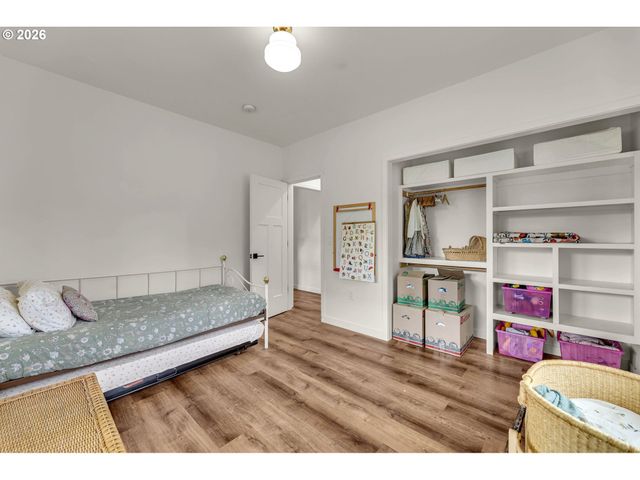 16721 Ne 222ND Ave, Brush Prairie, WA 98606