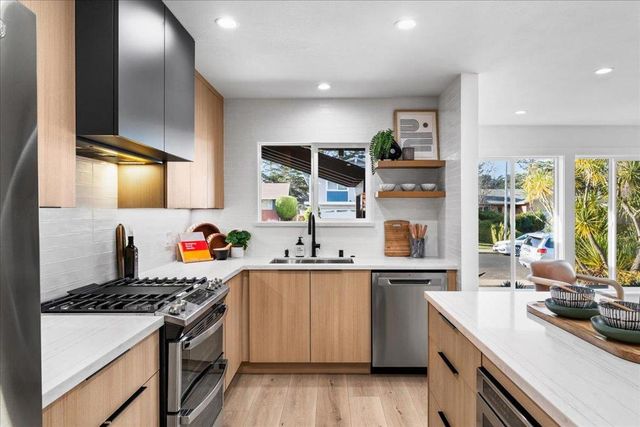 2319 Tipperary Avenue, South San Francisco, CA 94080