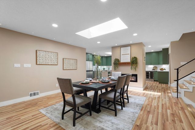 2615 Vista Larga Avenue NE, Albuquerque, NM 87106