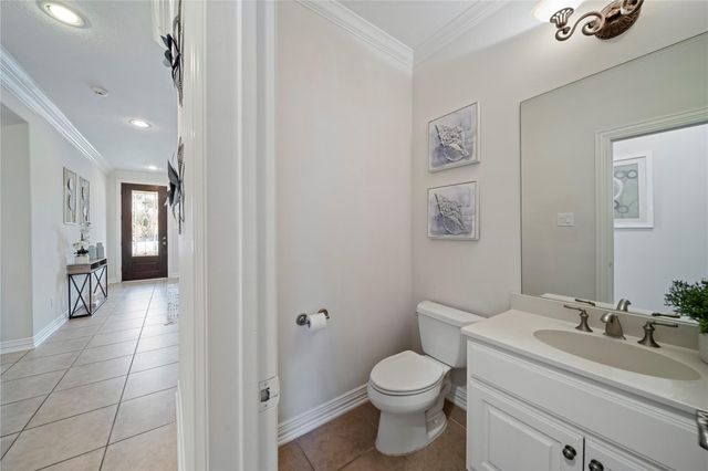 2011 Spring Cedar Lane, Houston, TX 77077