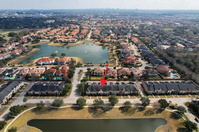 2011 Spring Cedar Lane, Houston, TX 77077