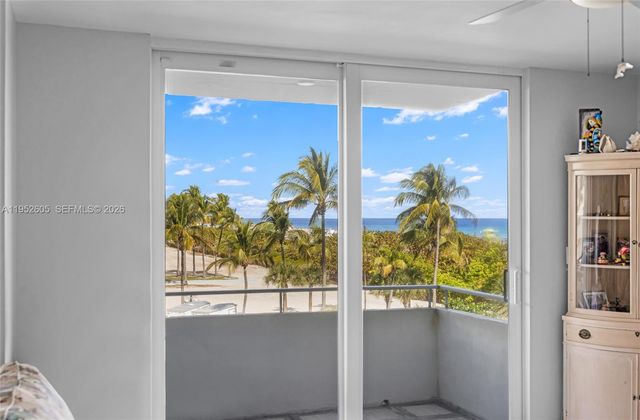 465 Ocean Dr 419, Miami Beach, FL 33139