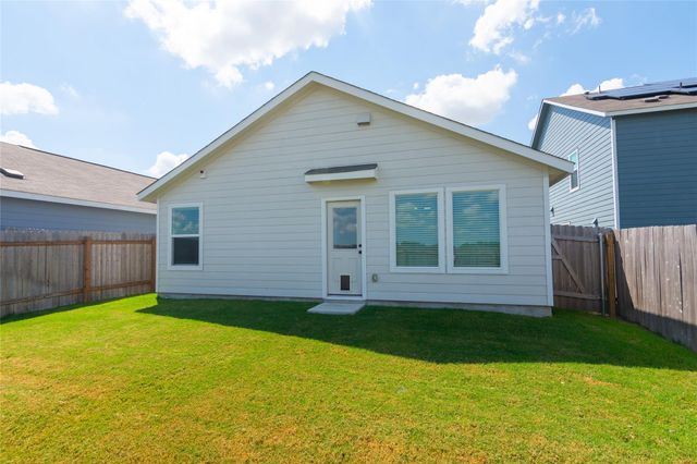 548 Rancho Del Cielo LOOP, Jarrell, TX 76537