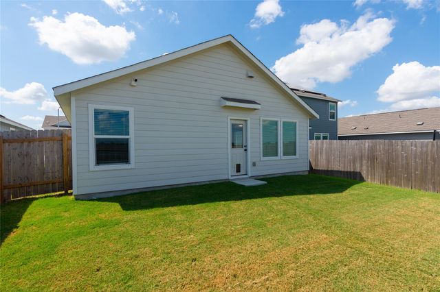 548 Rancho Del Cielo LOOP, Jarrell, TX 76537