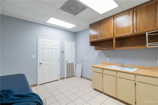 804 Veterans Boulevard C, Palmview, TX 78572