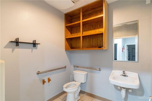 804 Veterans Boulevard C, Palmview, TX 78572