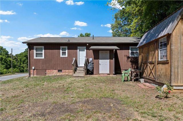 819 Mobile Street, High Point, NC 27260