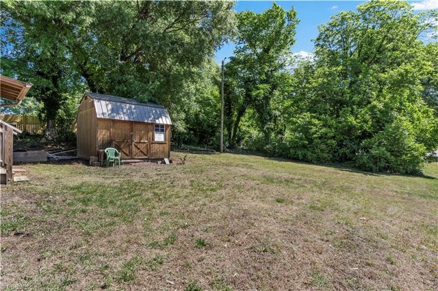 819 Mobile Street, High Point, NC 27260