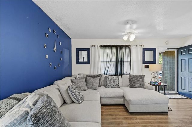 819 Mobile Street, High Point, NC 27260