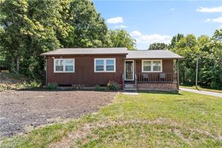 819 Mobile Street, High Point, NC 27260