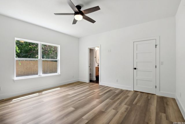 1934 Lamar St, San Antonio, TX 78202
