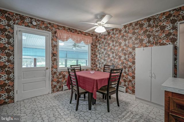 430 OAK AVE, Blackwood, NJ 08012