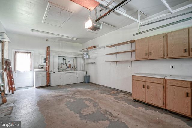 430 OAK AVE, Blackwood, NJ 08012