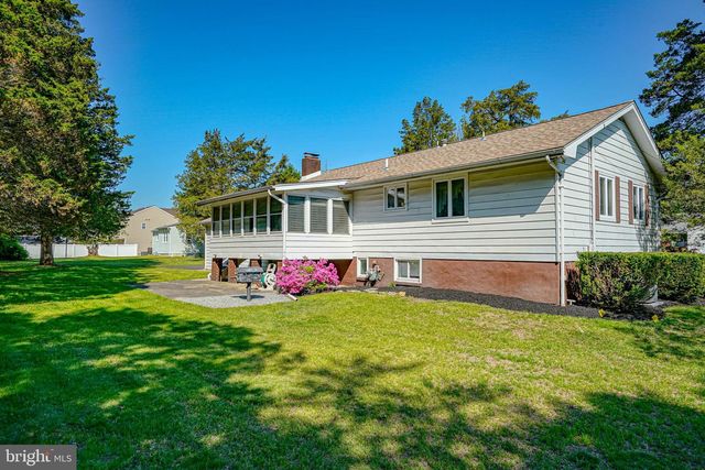 430 OAK AVE, Blackwood, NJ 08012