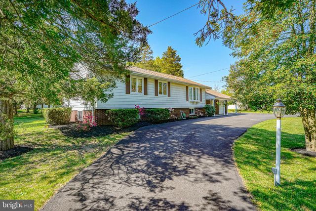 430 OAK AVE, Blackwood, NJ 08012