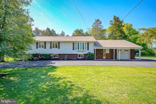 430 OAK AVE, Blackwood, NJ 08012