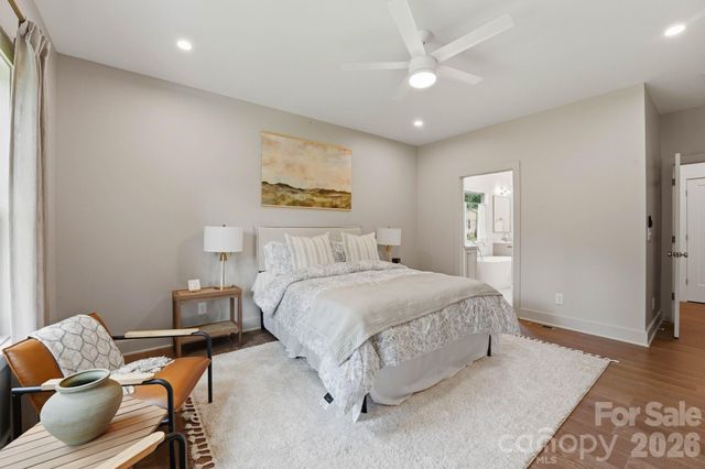 2315 Chateau Court, Matthews, NC 28105