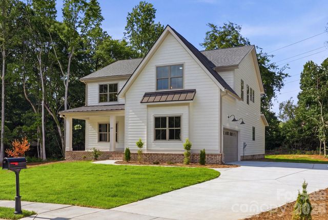 2315 Chateau Court, Matthews, NC 28105