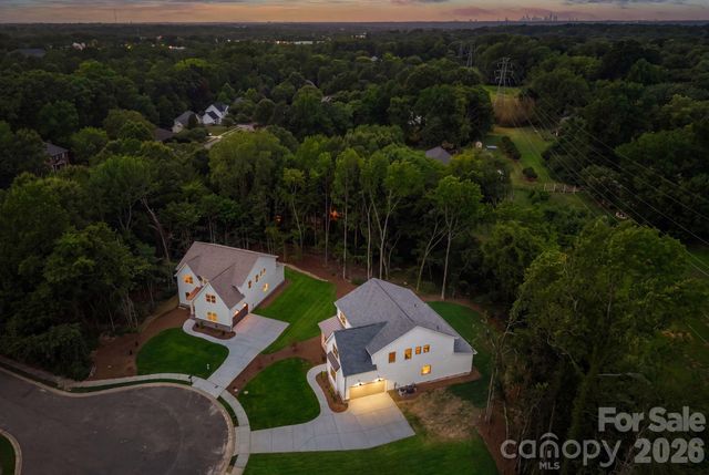 2315 Chateau Court, Matthews, NC 28105