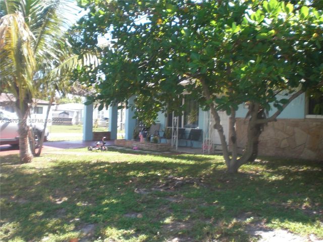 4940 SW 25th Avenue, Dania Beach, FL 33312