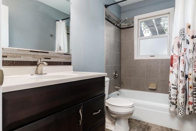 2066 S Masters Street, Beloit, WI 53511