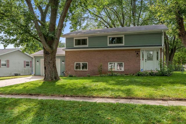 2066 S Masters Street, Beloit, WI 53511