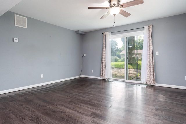 2066 S Masters Street, Beloit, WI 53511