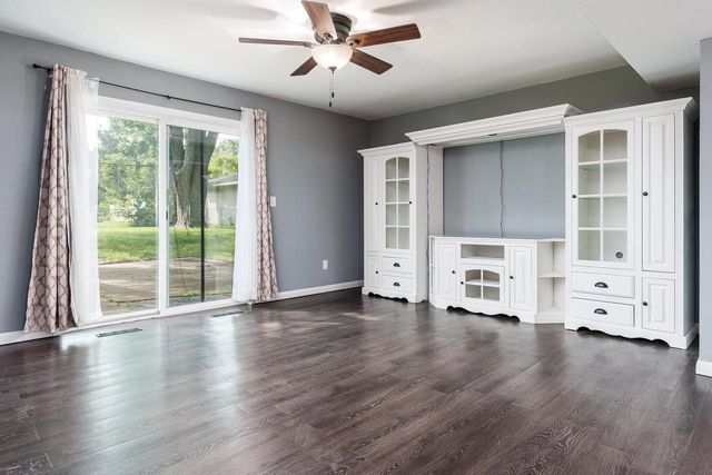 2066 S Masters Street, Beloit, WI 53511