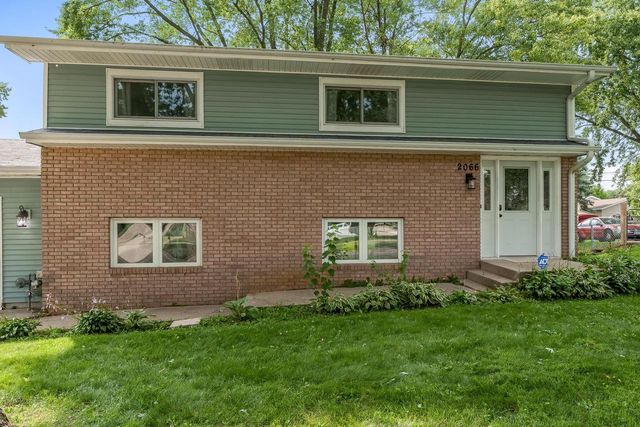 2066 S Masters Street, Beloit, WI 53511