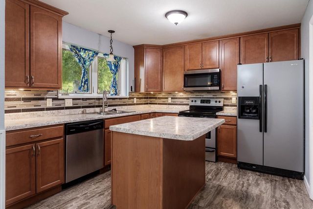 2066 S Masters Street, Beloit, WI 53511