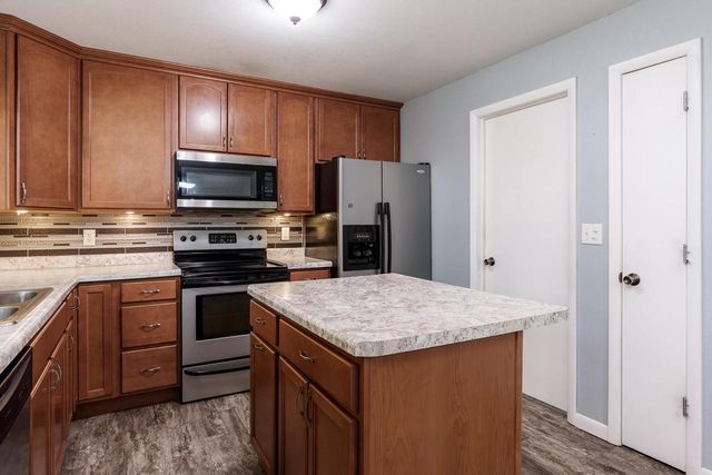 2066 S Masters Street, Beloit, WI 53511