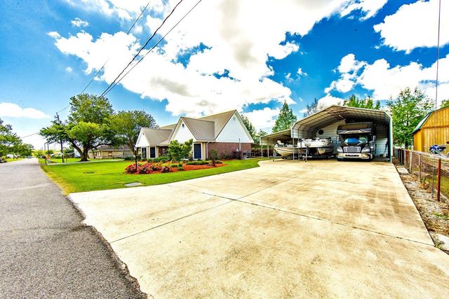 122 East 49th Street, Cut Off, LA 70345