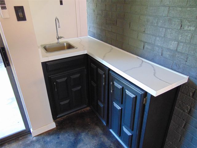 9 Whispering Lane, Hickory Creek, TX 75065