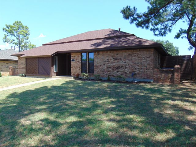 9 Whispering Lane, Hickory Creek, TX 75065