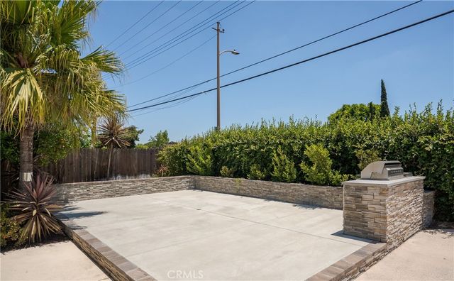 626 E Palmdale, Orange, CA 92865