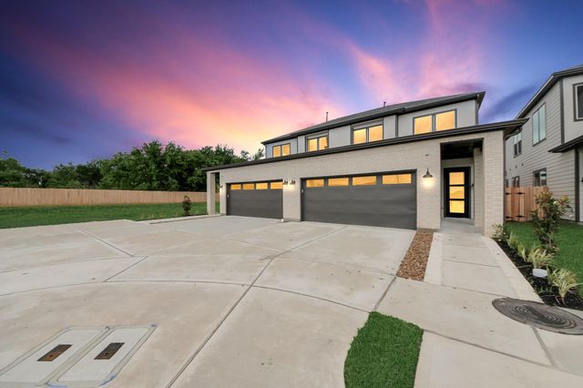 4338 Avron Drive B, Stafford, TX 77477