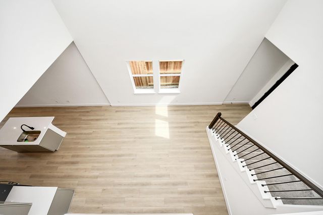 4338 Avron Drive B, Stafford, TX 77477