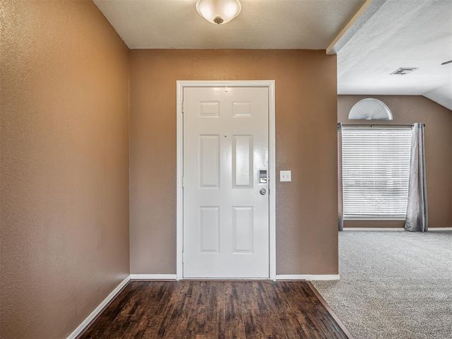 708 Peppertree Court, Norman, OK 73071