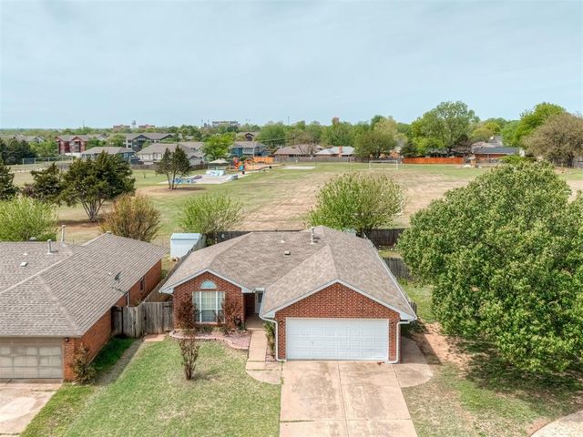 708 Peppertree Court, Norman, OK 73071