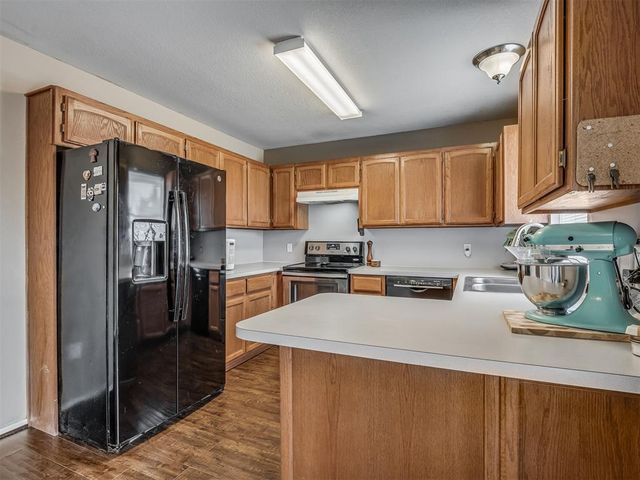 708 Peppertree Court, Norman, OK 73071