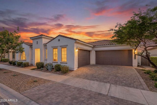 10545 E THORITE Avenue, Mesa, AZ 85212