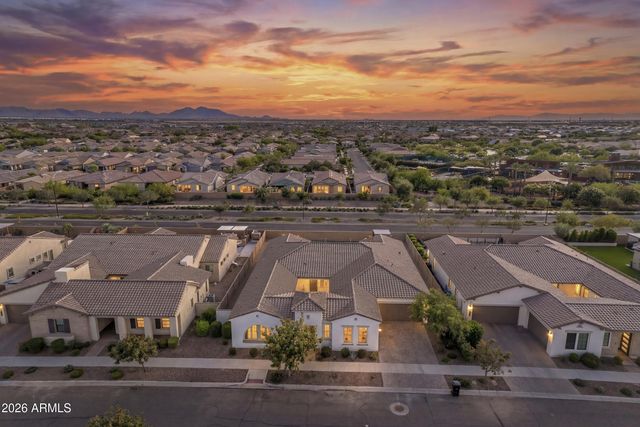 10545 E THORITE Avenue, Mesa, AZ 85212