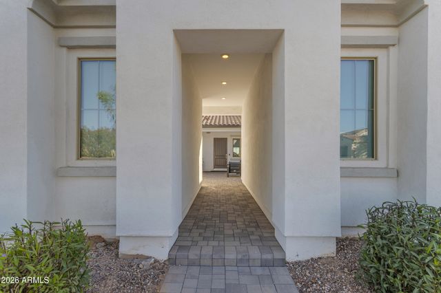 10545 E THORITE Avenue, Mesa, AZ 85212