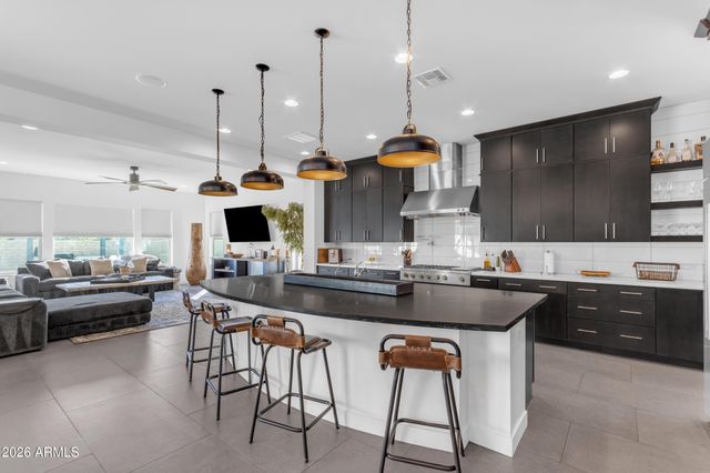 10545 E THORITE Avenue, Mesa, AZ 85212