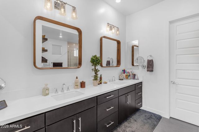 10545 E THORITE Avenue, Mesa, AZ 85212